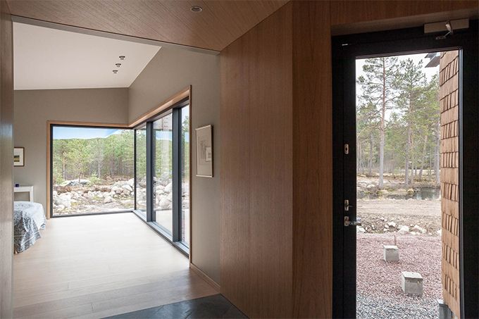 Pound House#004
